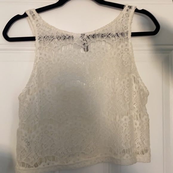 Sheer white tank - Picture 4 of 5